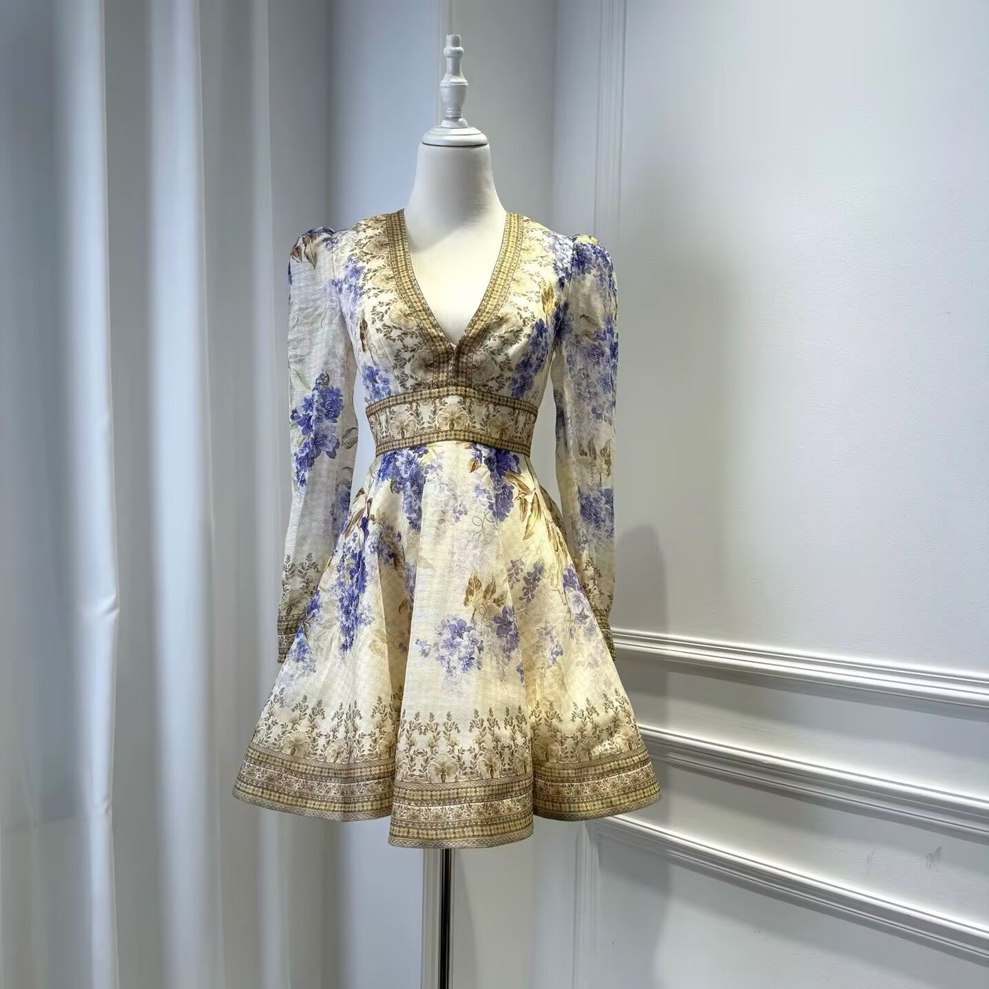 Silk and Linen V-neck Printed Long Sleeved Dress For Women