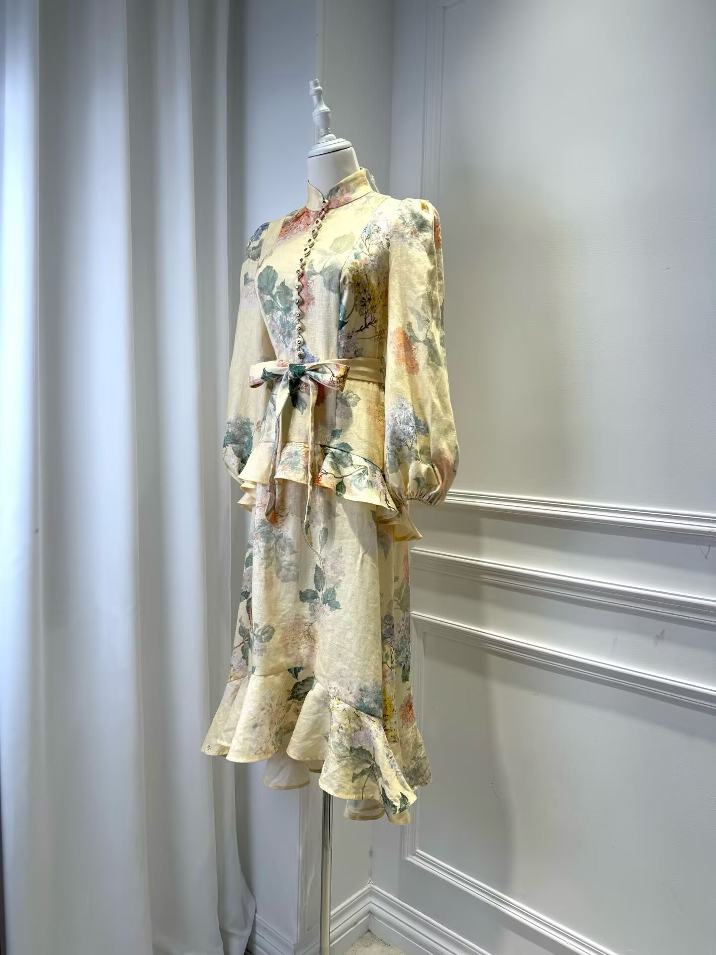 100% Linen Waist Pleated Lantern Sleeve Mid Length Dress