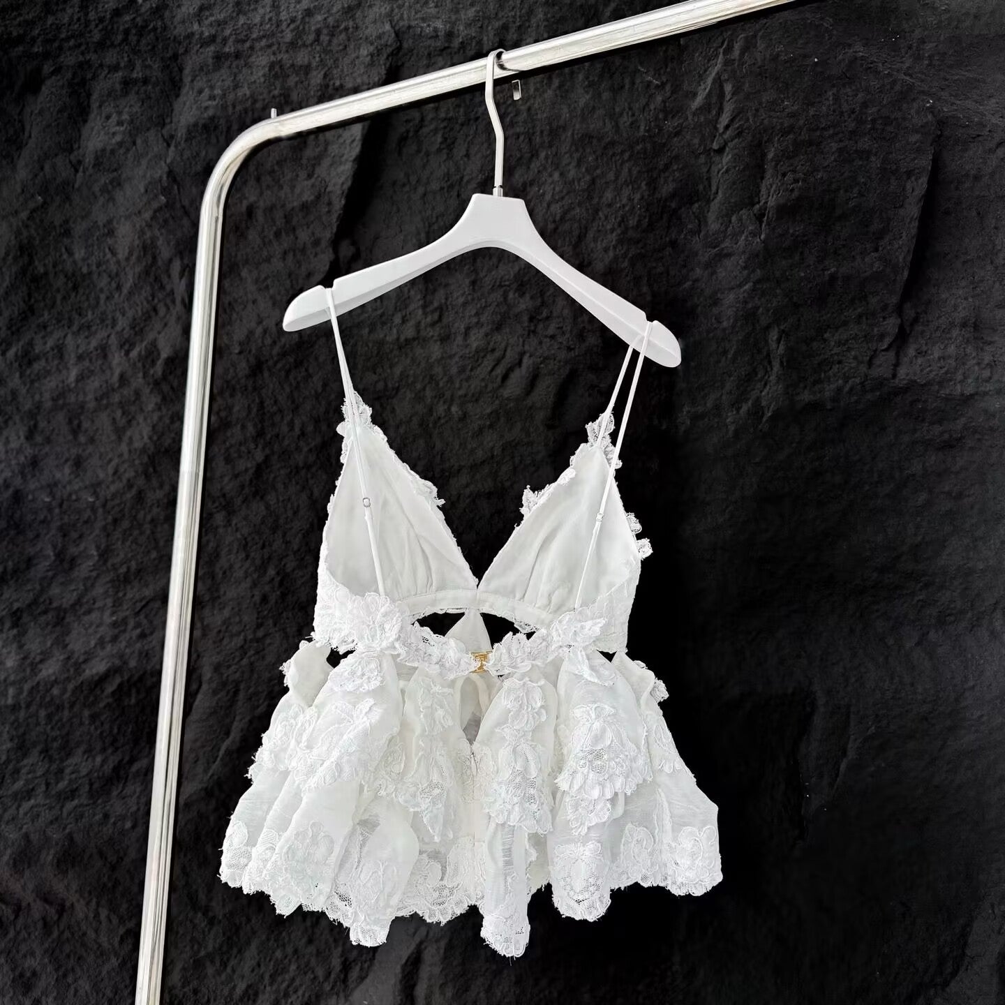 Women's Embroidered White Decal Hollowed Out Camisole Top