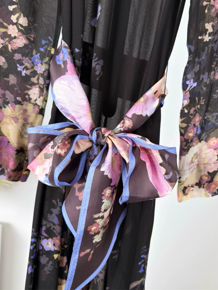 Ladies Floral Printed Black Maxi Dress Beaded Round Neck Long Sleeve High Waist Vintage Robe