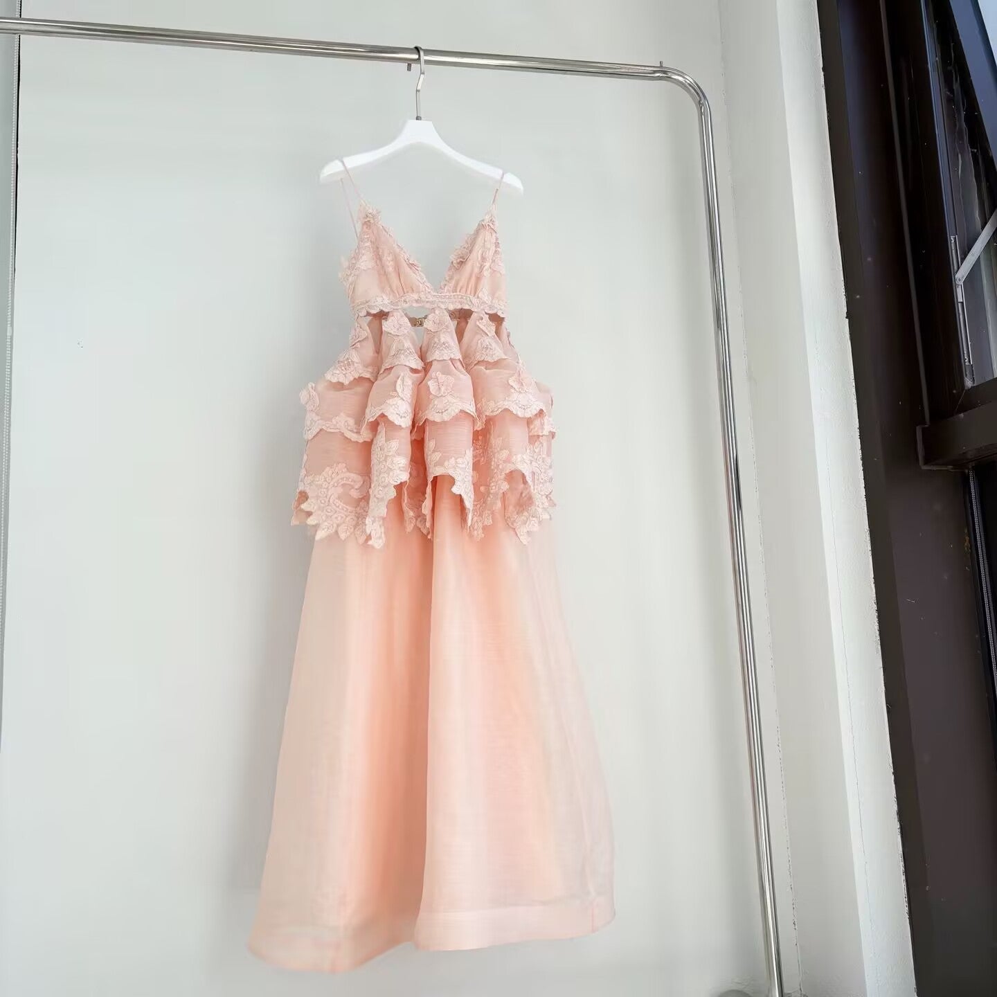 Silk and Linen V-neck Waist Cinched Suspender Dress For Women