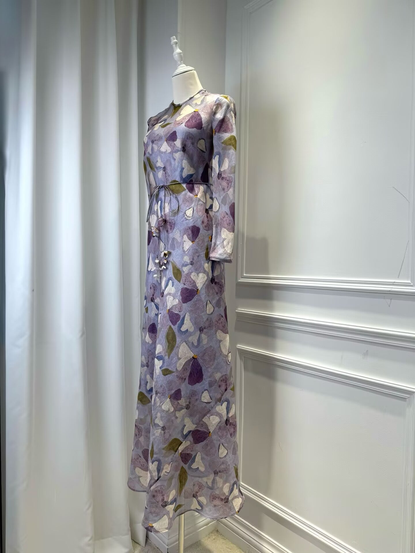 Women's Silk and Linen Purple Printed Round Neck Long sSeeved Waist Cinched Long Dress