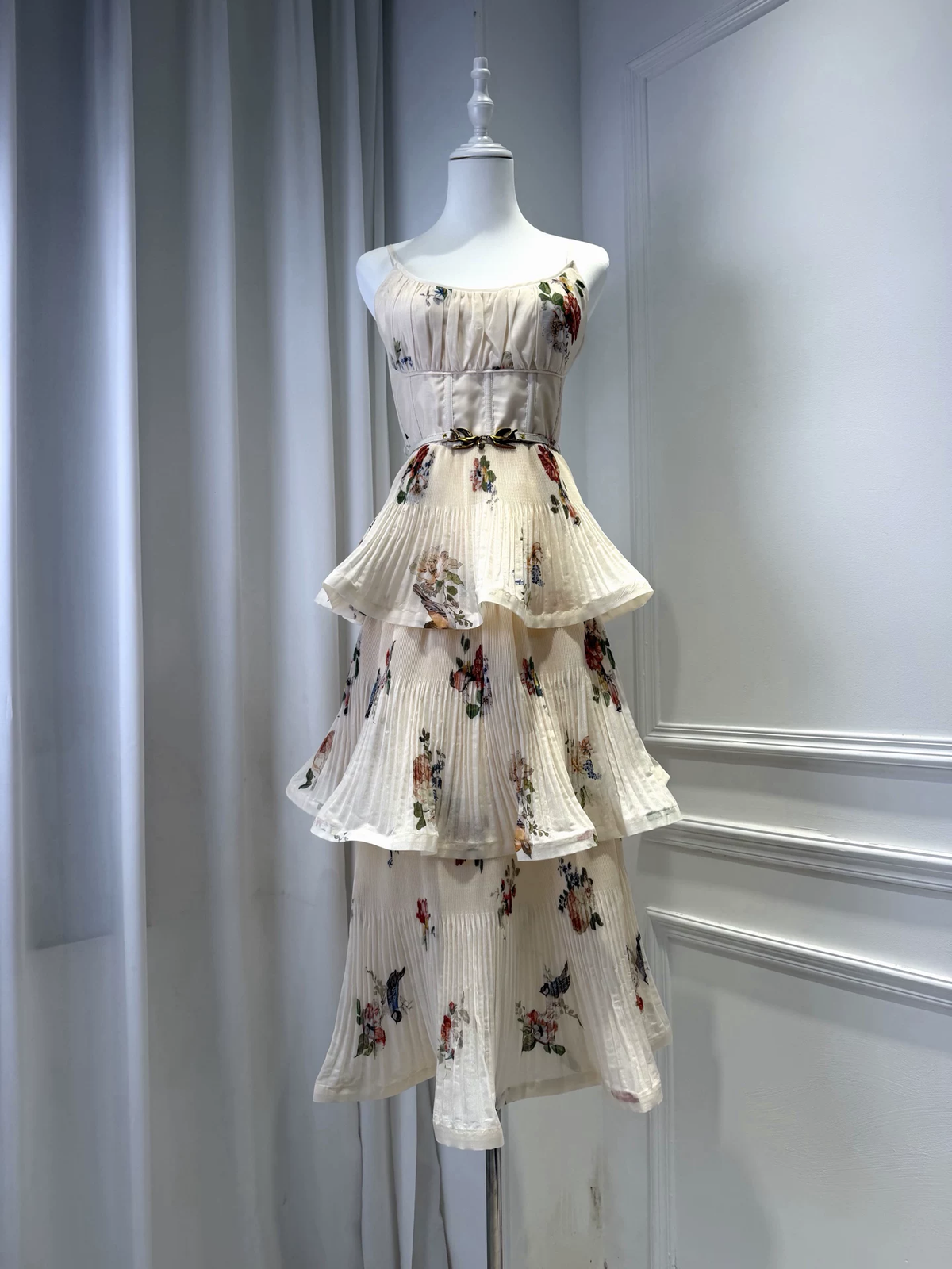 Ladies Layered Sling Robe Floral Print U-Neck Sleeveless High Waist Holiday Style Long Dress