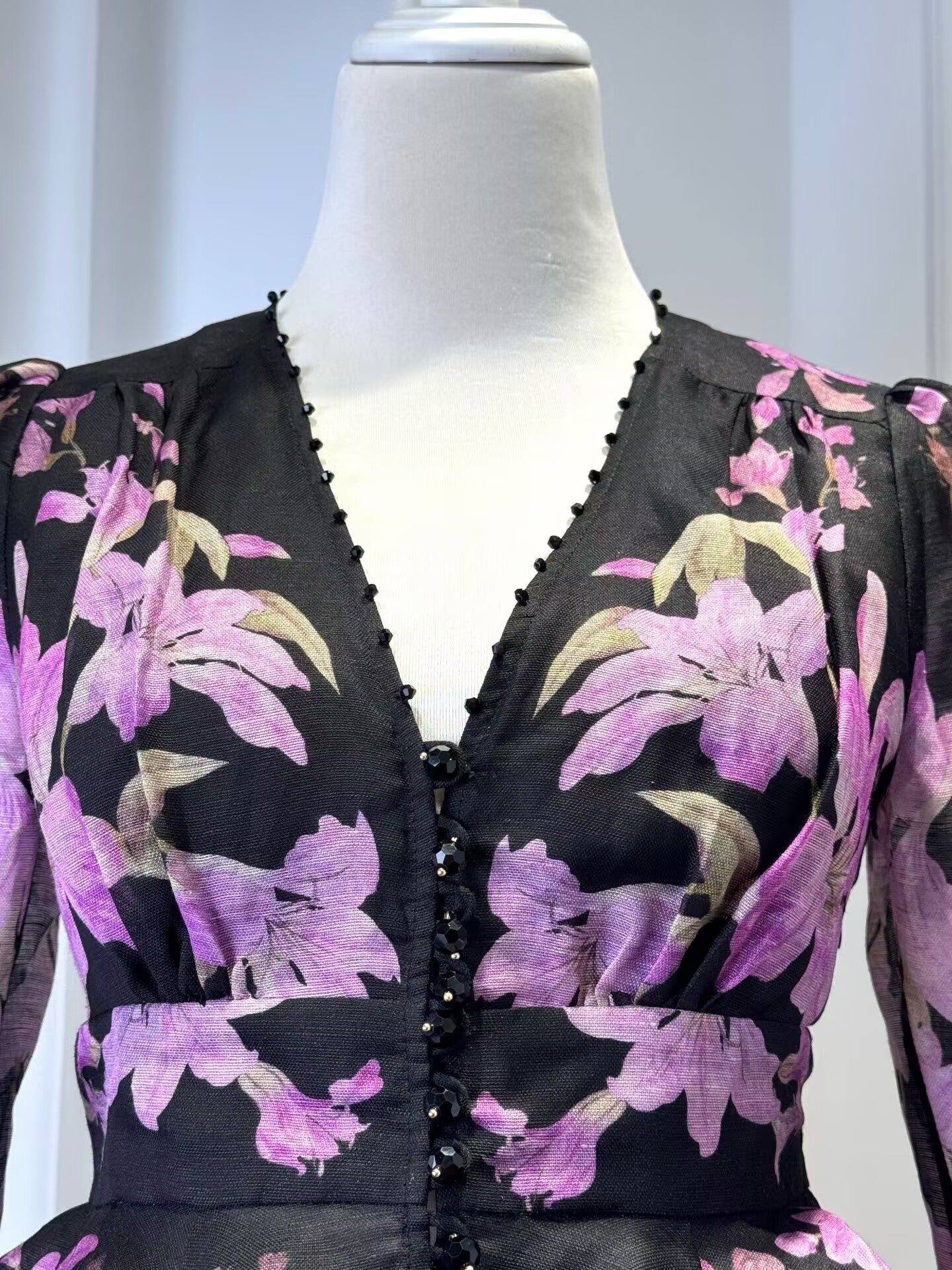 Spring and summer printed long sleeved ruffled V-neck shirt+high waist wide leg shorts set