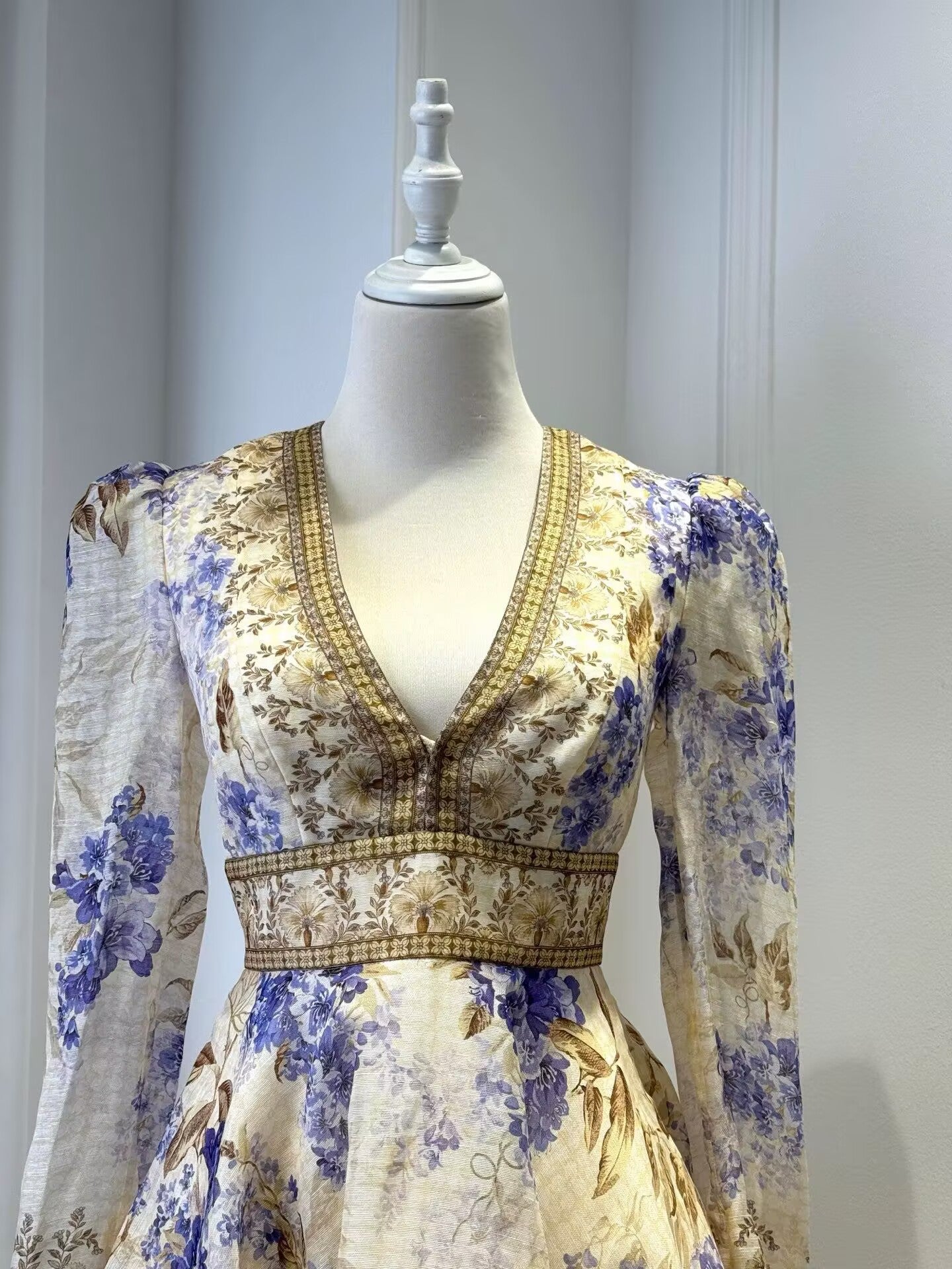 Silk and Linen V-neck Printed Long Sleeved Dress For Women