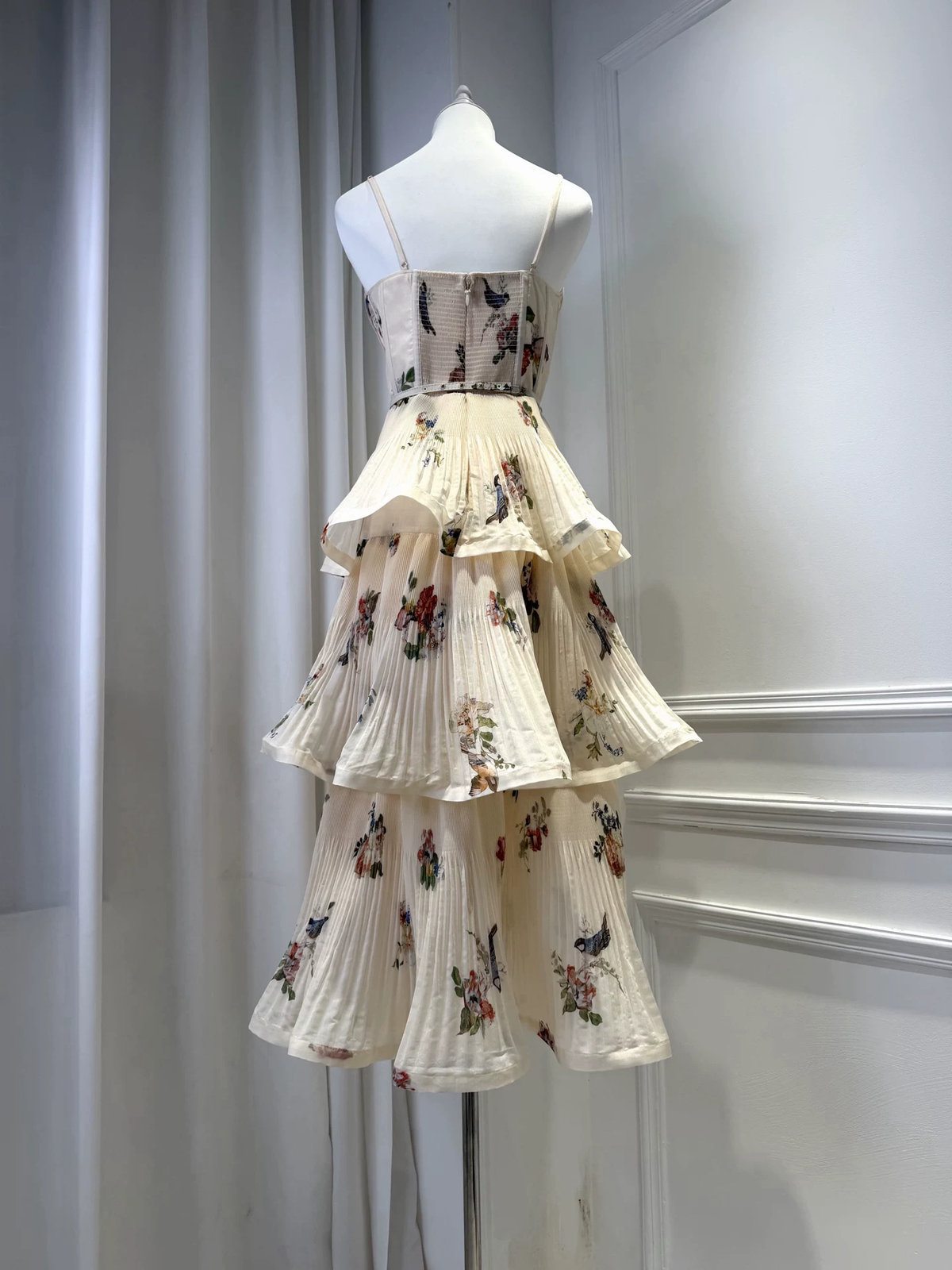 Ladies Layered Sling Robe Floral Print U-Neck Sleeveless High Waist Holiday Style Long Dress
